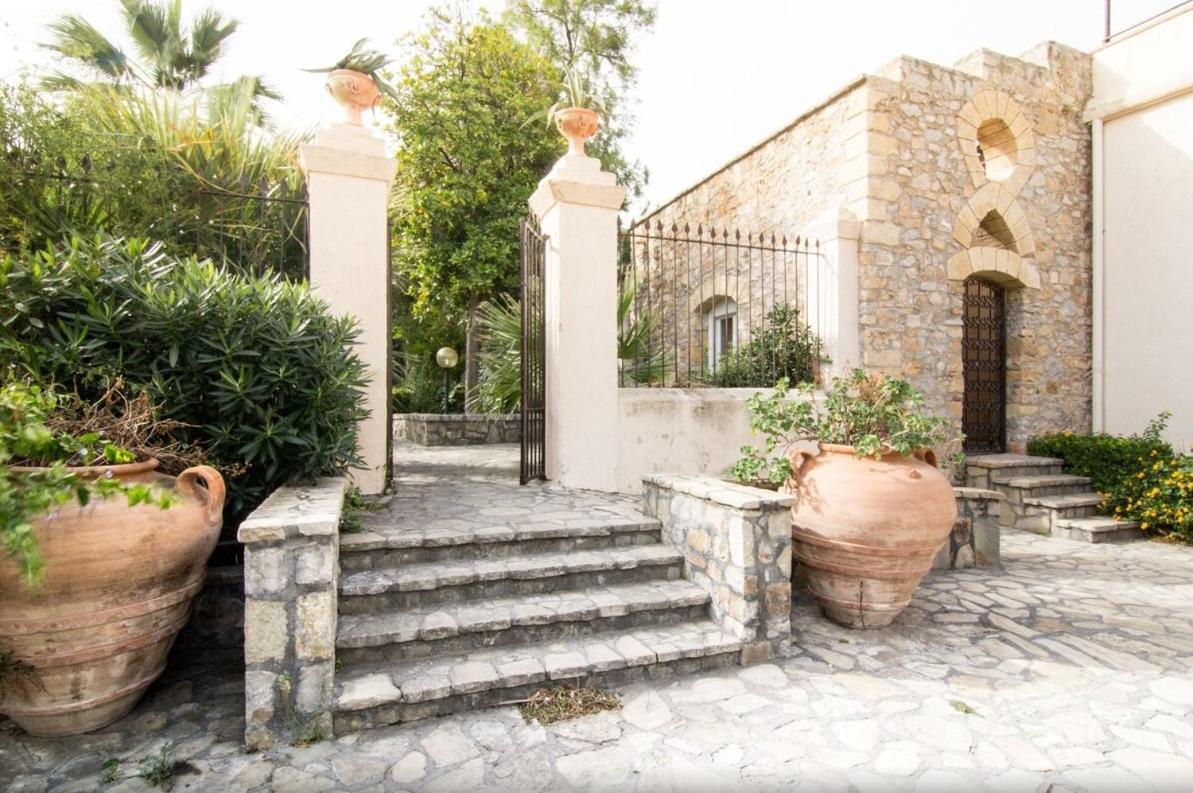 Отель Ah Premium Borgo Torre Artale Трабия Экстерьер фото